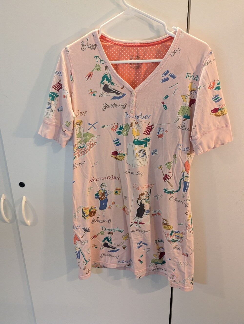 Nick & Nora Woman's Small  Pink Vintage-Inspired Day-of-Week Print Nightshirt